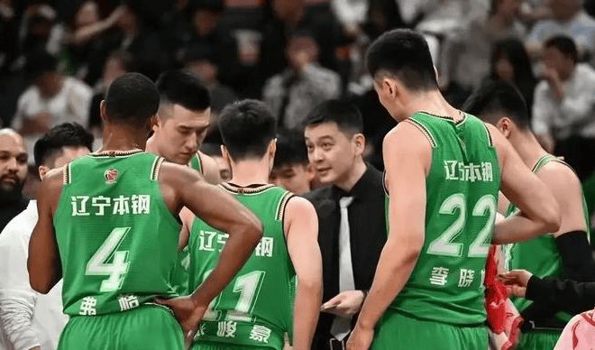 CBA揭幕战重燃战火！广东以127比110大胜新疆，易建联砍下34分成为最大亮点